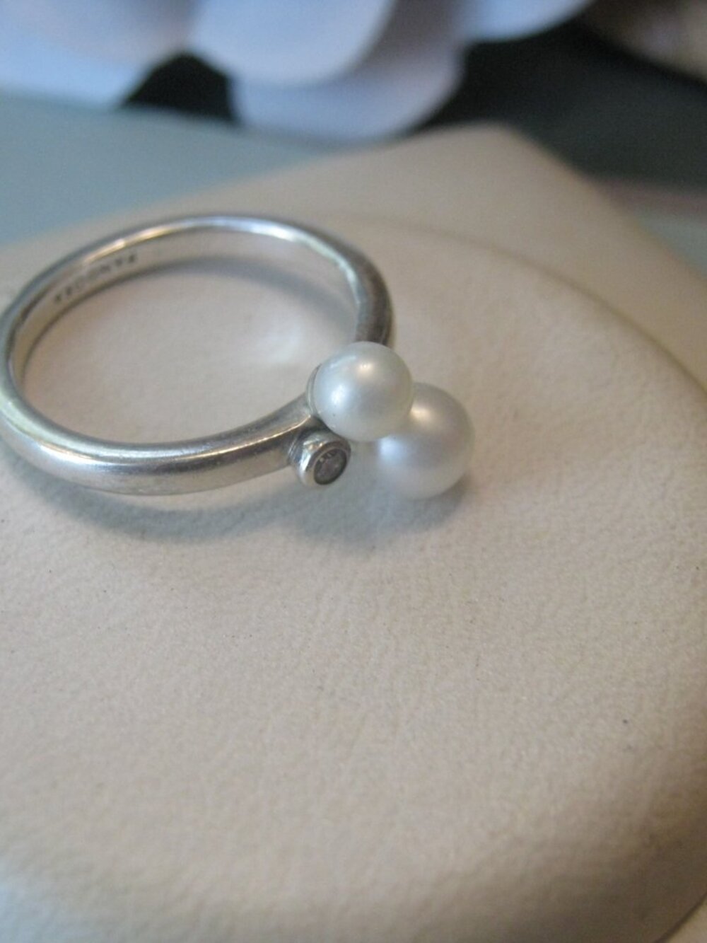 Authentic PANDORA Pearls with CZ Ring - Size 52 (6) - 50$ - Picture 2 of 3